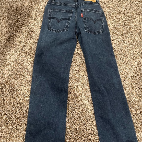 Levi’s gently used - Picture 4 of 4